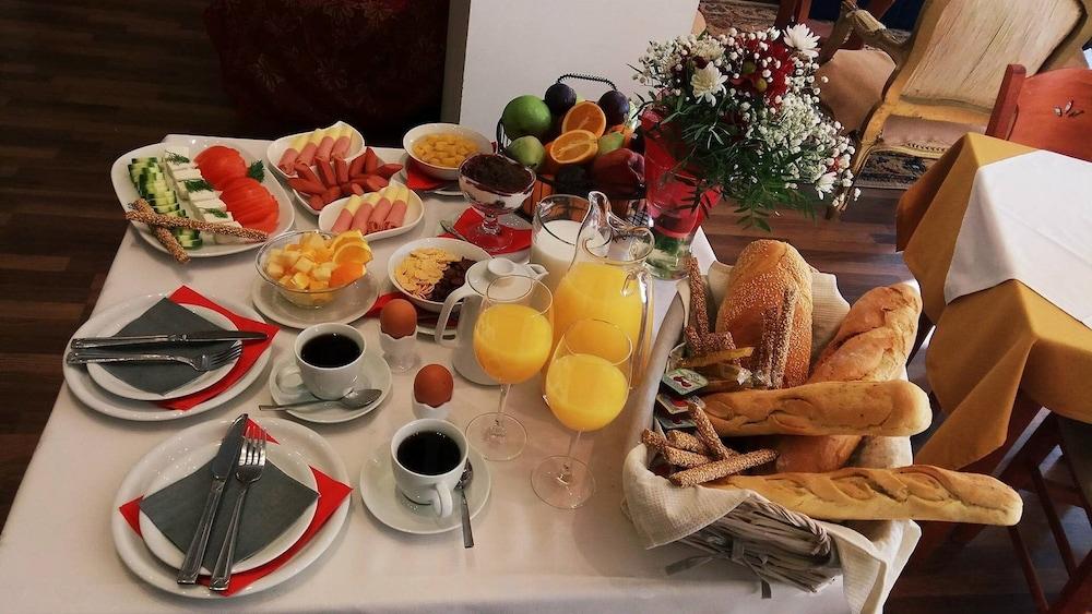 Hotel King كالامباكا المظهر الخارجي الصورة